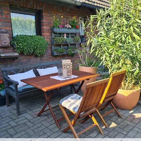 Souterrain-apartment Mit Privater Sauna Lejlighed