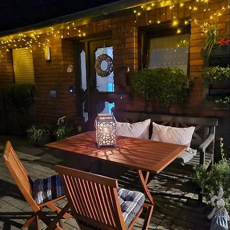 Souterrain-apartment Mit Privater Sauna 公寓