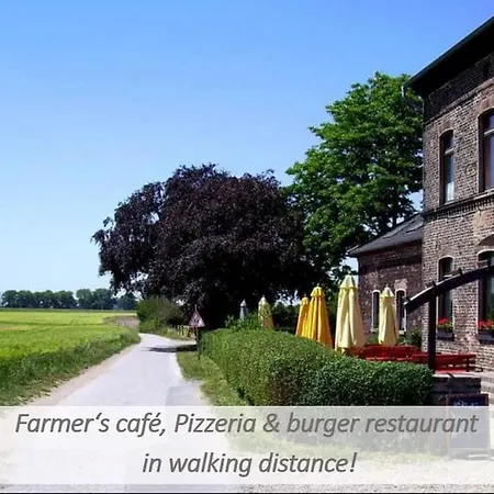 Souterrain-apartment Mit Privater Sauna