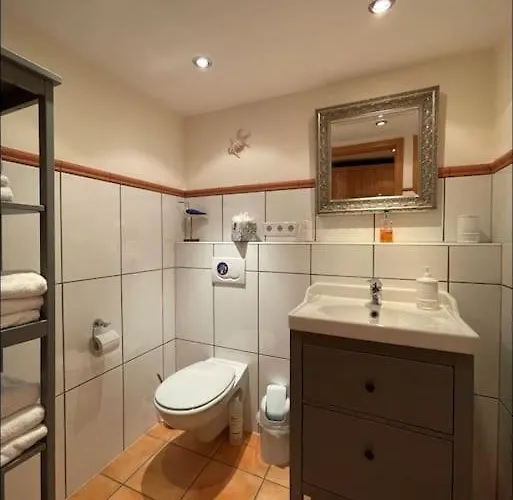 Souterrain-apartment Mit Privater Sauna Apartament *