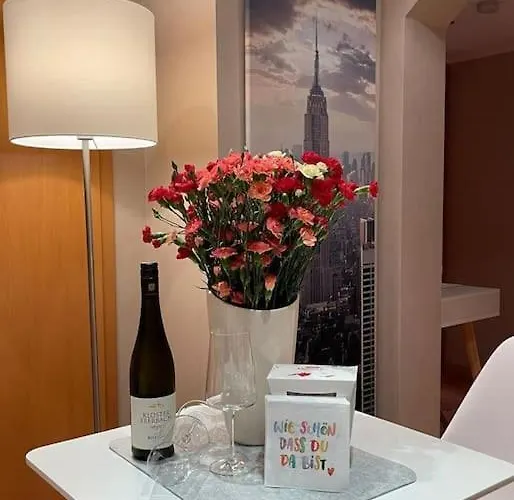 Apartament Souterrain-apartment Mit Privater Sauna Duisburg