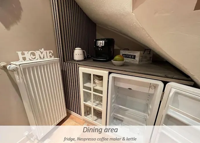 Daire Souterrain-apartment Mit Privater Sauna Duisburg